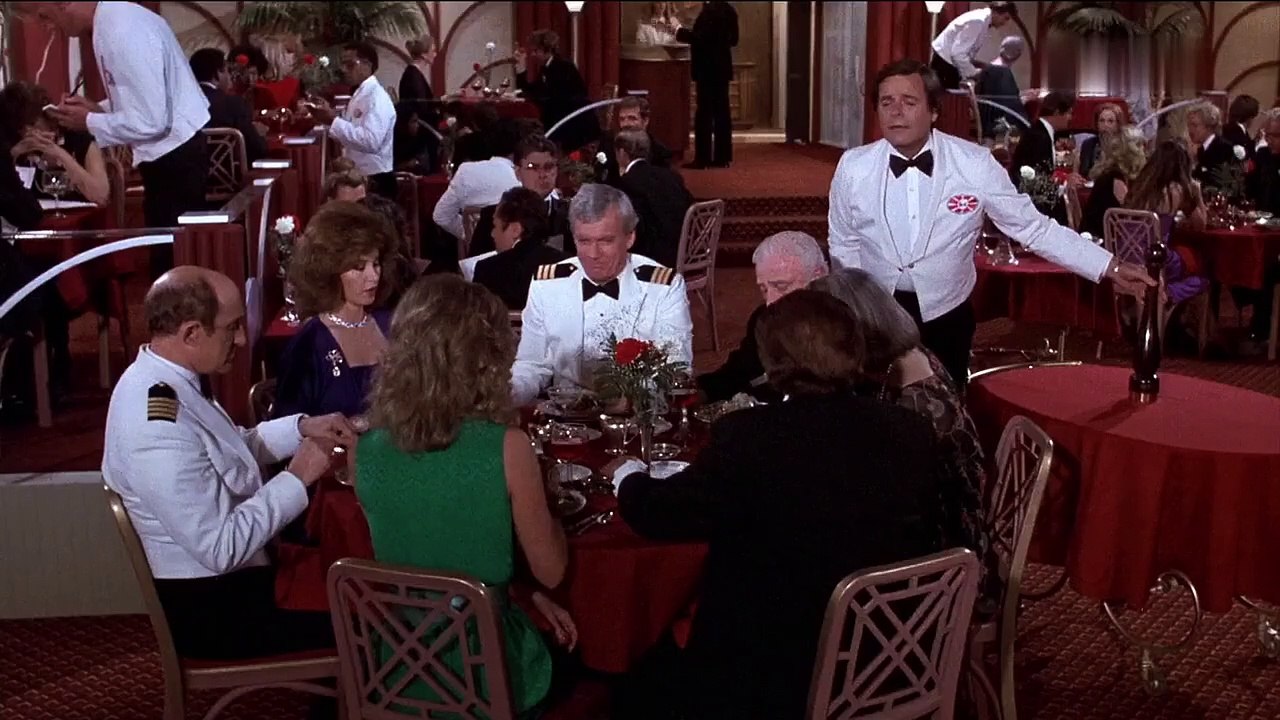 Hart aber herzlich S02E15-Blüten-Traumschiff