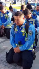 Policías de Comayagua realizan jornada de oración por el Domingo de Resurrección