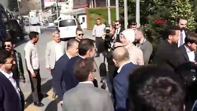 İBB Belediye Başkan Adayı Murat Kurum, AK Parti İstanbul İl Başkanlığı’na giriş yaptı