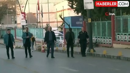 İstanbul'da sayılan oylar Fatih'te bulunan İBB spor kompleksine getirilmeye başlandı