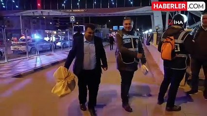 Van'da oy çuvalları seçim kuruluna getiriliyor