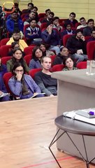 दुख भी काम नहीं आता क्योंकि ... || आचार्य प्रशांत