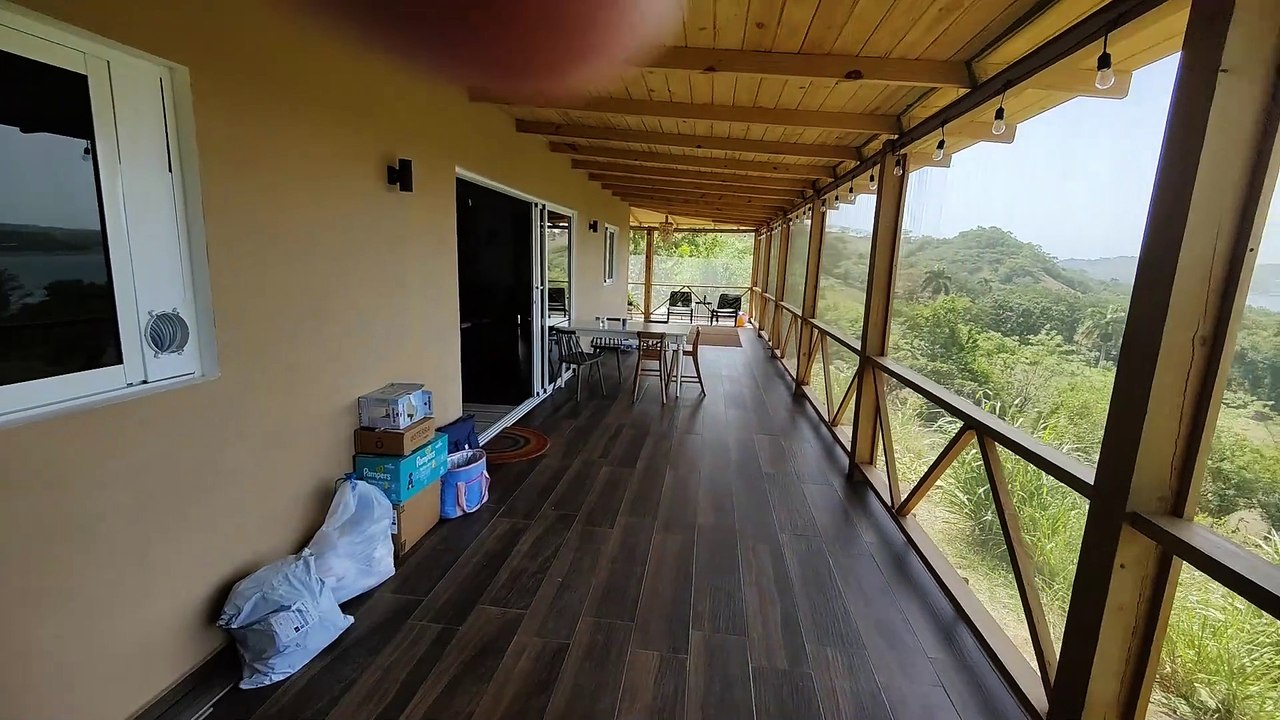 (138) Wohnen in der DomRep | Mark zeigt, wie die 4köpfige Auswanderer-Familie im Haus am See wohnt