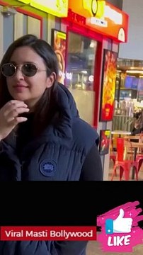 Parineeti Chopra Spotted at Airport