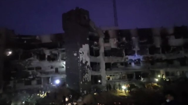 بعد انسحاب الجيش الإسرائيلي.. مئات الجثث في محيط مجمع الشفاء الطبي بغزة