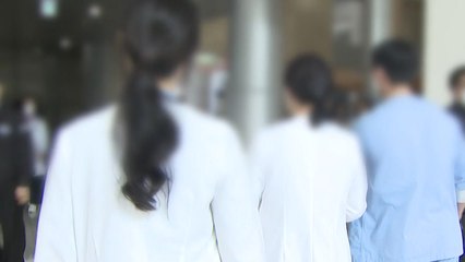 개원의 "의사들 분노...진료 축소 동참 많아질 것" / YTN
