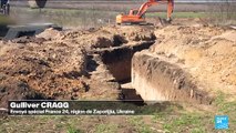 Ukraine : à Zaporijia, l'armée ukrainienne s'empresse de construire des lignes de défense