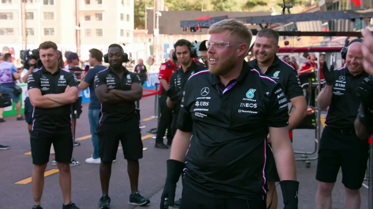 Rob.And.Romesh.Vs.F1.Monaco.Pt1