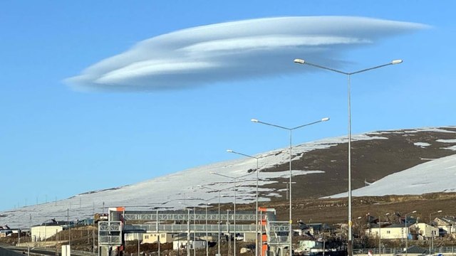 Mercek bulutu görenleri hayran bıraktı