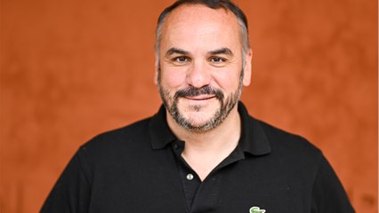 GALA VIDEO - François-Xavier Demaison : femme, enfants… Que sait-on de sa vie privée ?