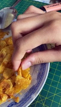 Nữ sinh mukbang food Vietnamese cực hài hước