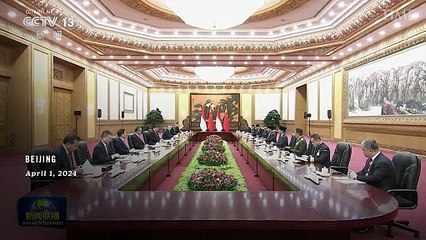 Indonesia’s President-Elect Meets Xi in China Before Visiting Japan Amid Regional Tensions