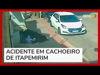 Cratera se abre em calçada, e médico é 'engolido' e atingido por muro no Espírito Santo