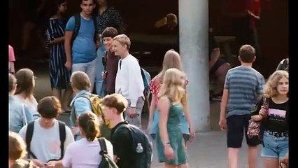 Close Bande-annonce (EN)