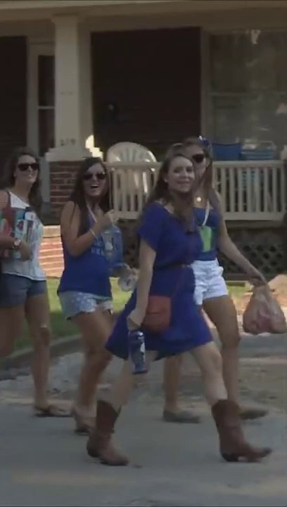 Aux Etats-Unis lors des évènements sportifs la compétition ne se passe pas que sur le terrain