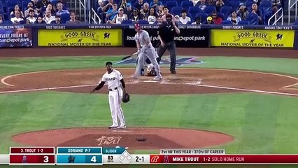 ¡Mike Trout la saca por segunda vez en el juego a 473 pies!