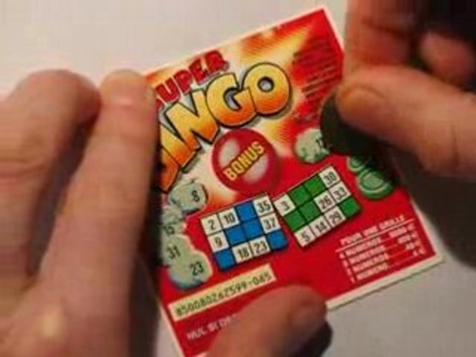 Grattage Super Bingo : 4 euros de gagnés