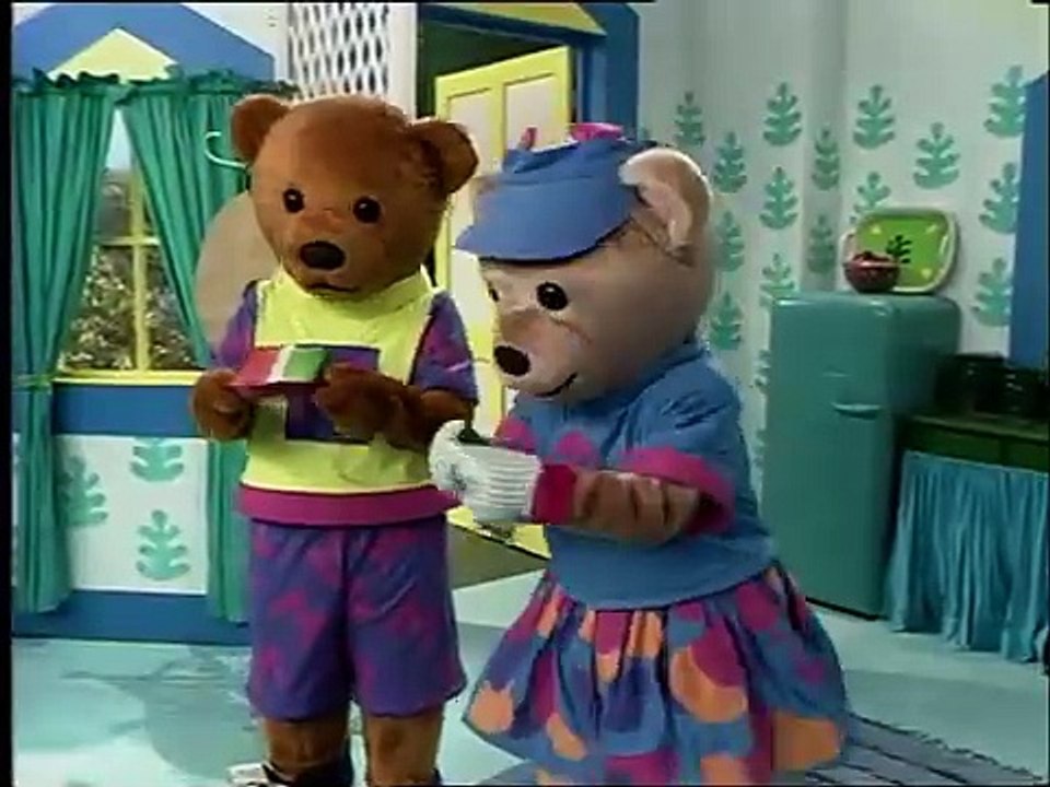 Bananas in Pyjamas - Ep. 107 - Lucky Day (2004)