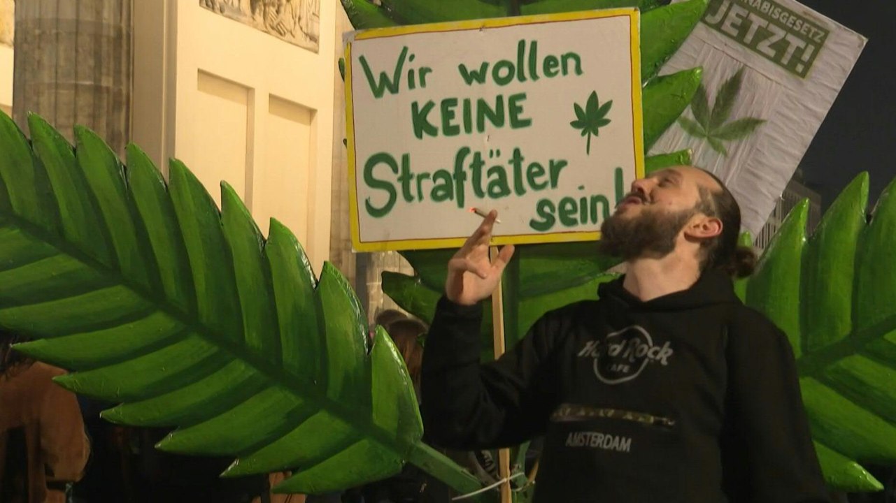 Großes 'Ankiffen' am Brandenburger Tor