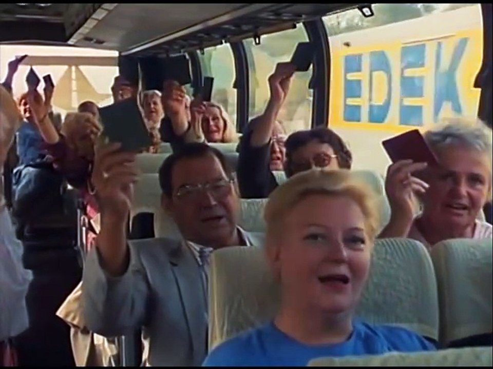 Drei Damen vom Grill - Ganze Serie - Staffel 6/Folge 8  'Eins zu Null für Oma' - 1985