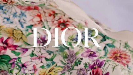 ¡Descubre el Nuevo Perfume Miss Dior con Natalie Portman en Calella de Mar! 🌸