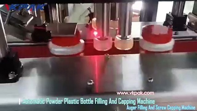 Machine automatique de remplissage de bouteilles de poudre à double tête