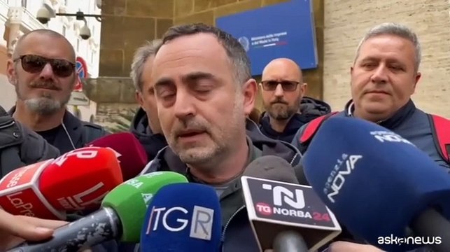 Fiom: Stellantis irresponsabile, l'Ad venga al tavolo