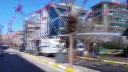 Van'da DEM Partililerin protestosuna polis müdahalesi