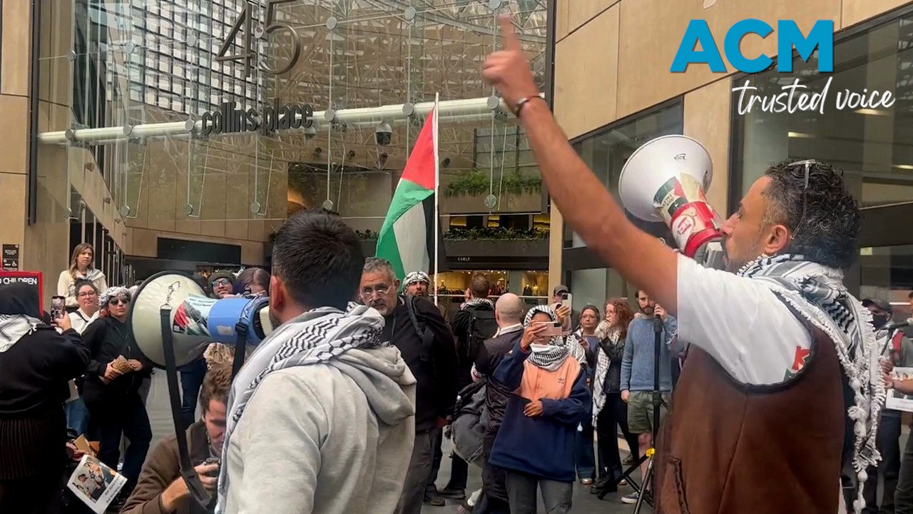 Melbourne protesters rally in response to death of Zomi Frankcom