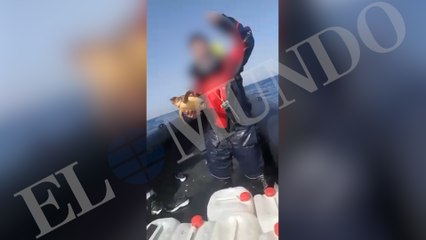 Las imágenes de los narcos navegando con impunidad cuando el 60% de las patrulleras están averiadas