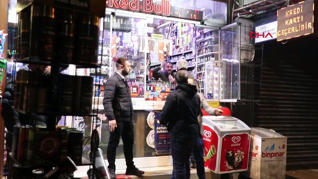 Van'daki olaylar gece de devam etti