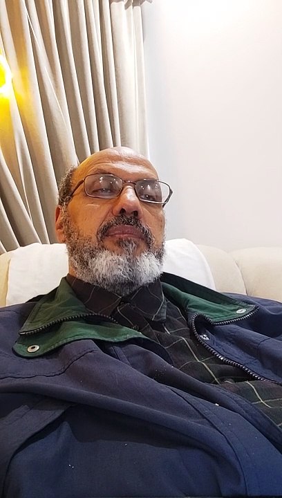 وَهُوَ الَّذِي جَعَلَ لَكُمُ اللَّيْلَ لِبَاسًا وَالنَّوْمَ سُبَاتًا وَجَعَلَ النَّهَارَ نُشُورًا