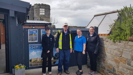 Walking from Pembroke Dock to Carew Castle and back with Peter Kraus
