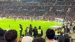 Un fan du PSG fête le but de Ramos entouré de Marseillais au Vélodrome, la vidéo amuse