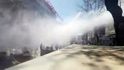 polis Van'da müdahale etti