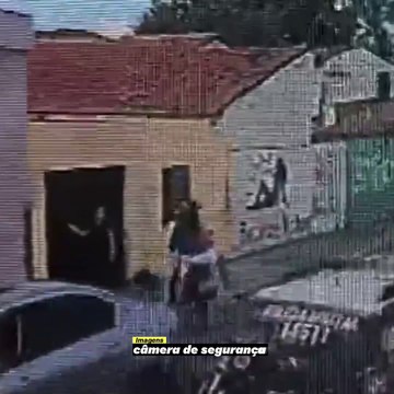 Vídeo: Criminoso tenta assalto no exato momento em que polícia passa pela rua e é preso em flagrante