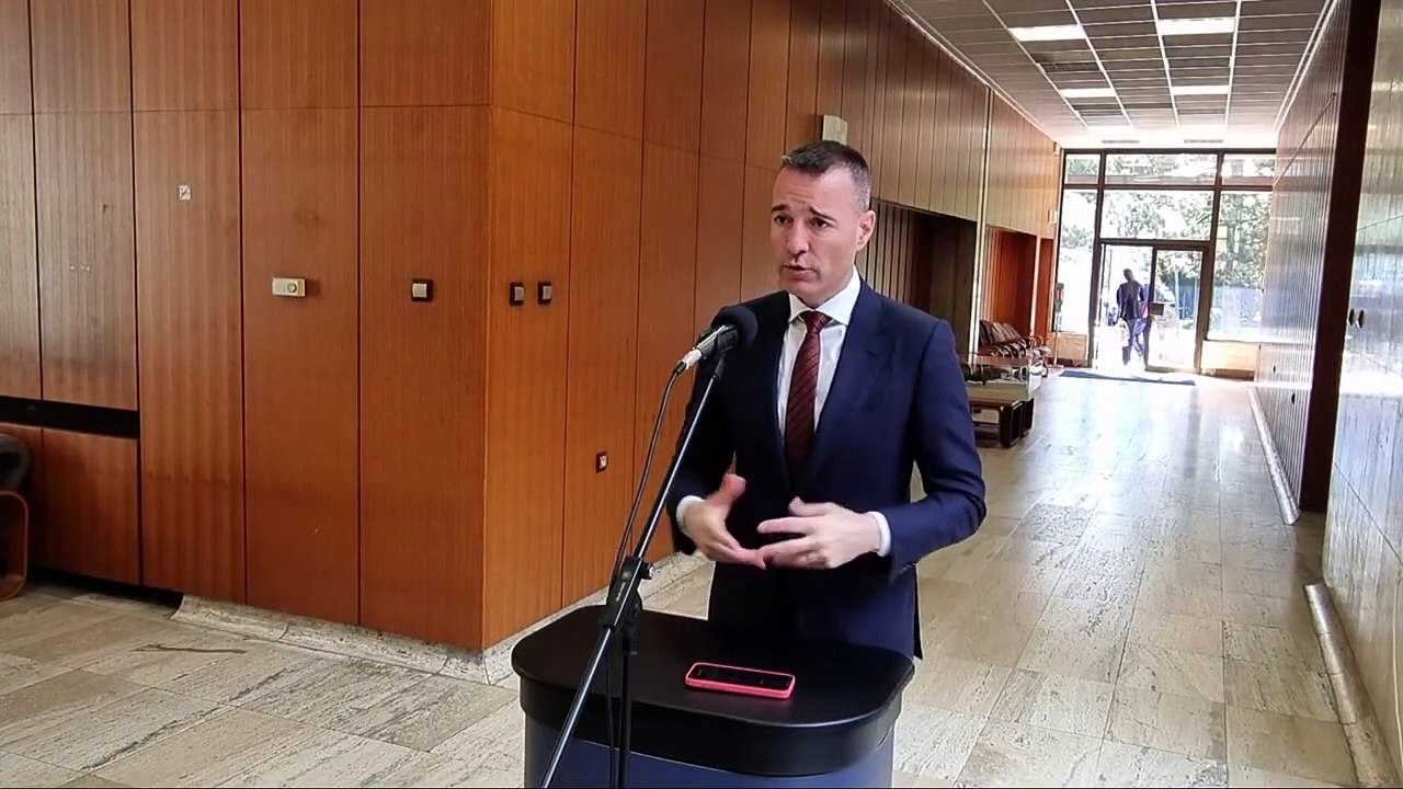 ZÁZNAM: Brífing ministra školstva T. Druckera