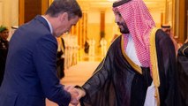 Sánchez exhibe sintonía económica con el príncipe saudí mientras mete al Estado en Telefónica para protegerla de Arabia