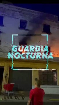 #Preliminar Una riña entre personas en situación de calle ocasionó el incendio de una vivienda en la zona Centro de Guadalajara. Cuatro personas fueron rescatadas de morir calcinadas #GuardiaNocturna