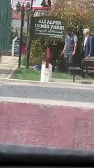 CHP'ye geçen Keçiören Belediyesi'nde Turgut Altınok'un adı parklardan, tabelalardan siliniyor
