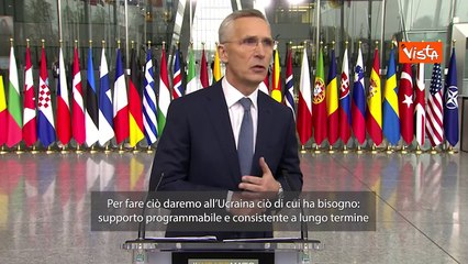 Stoltenberg: "Mosca va convinta che non pu? vincere sul campo di battaglia"