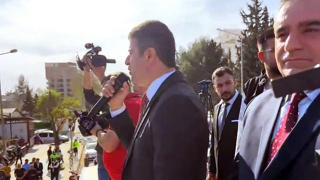 CHP Adıyaman Belediye Başkanı Abdurrahman Tutdere, mazbatasını aldı