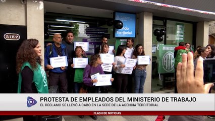 PROTESTA DE EMPLEADOS DEL MINISTERIO DE TRABAJO