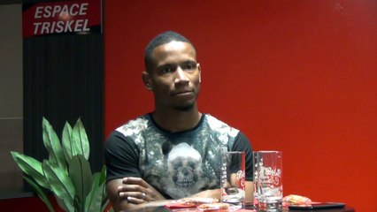 Claudio Beauvue à la rencontre de lecteurs de Ouest-France