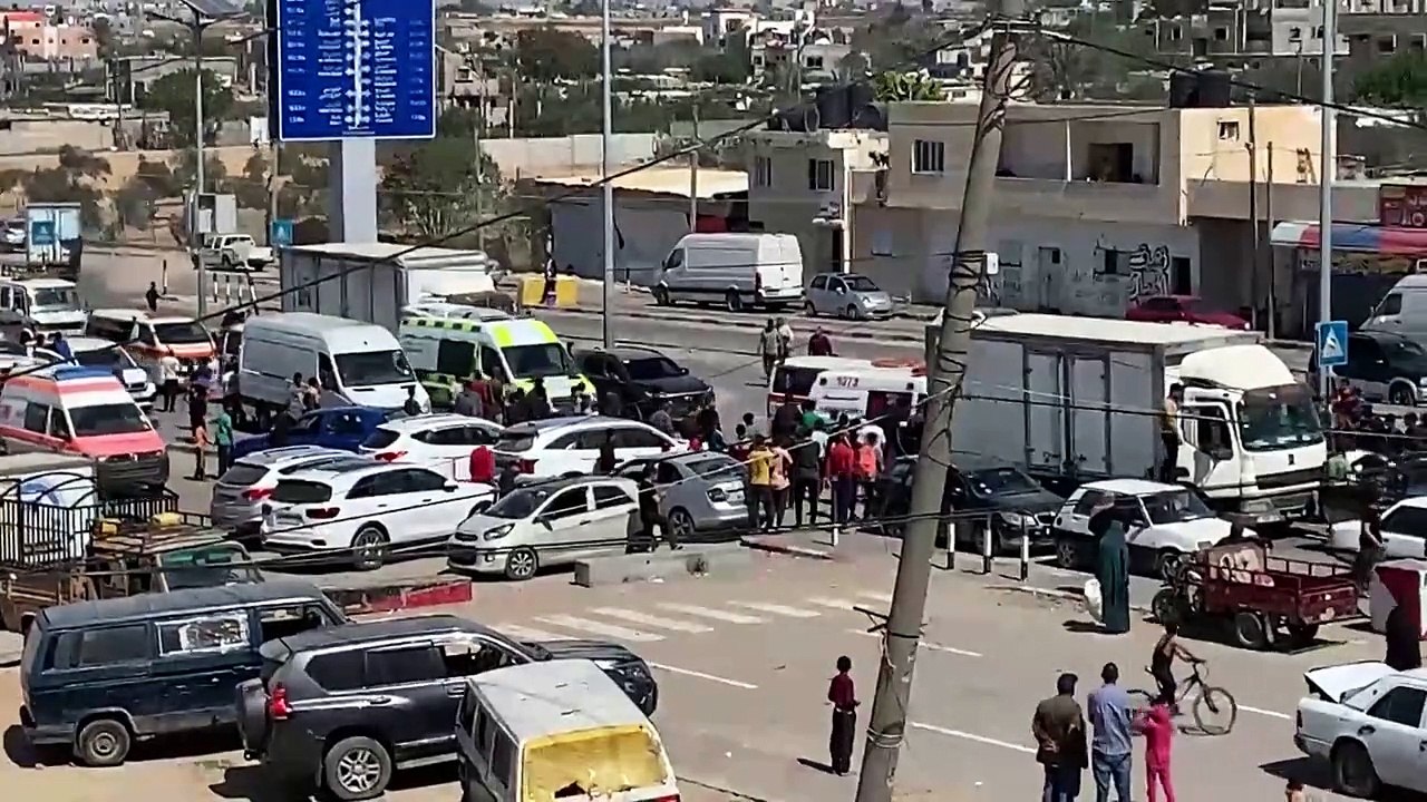 Corpos de seis funcionários de ONG mortos deixam Gaza para repatriação