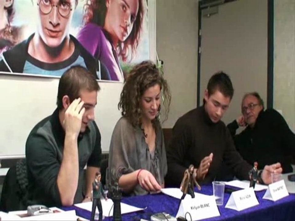 Les doubleurs Harry Potter jouent deux scènes