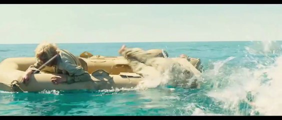 Clip: sopravvissuti in alto mare