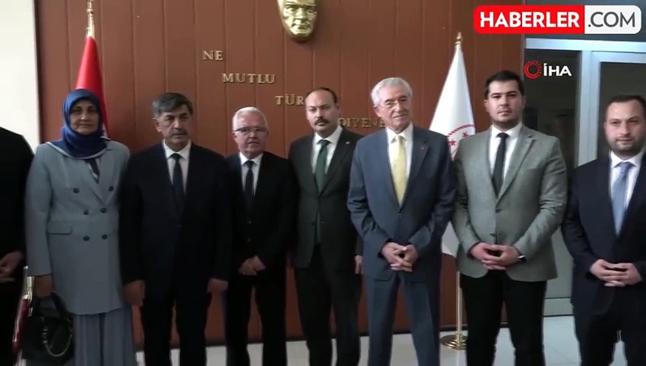 Erzincan Belediye Başkanı Aksun Mazbatasını Aldı