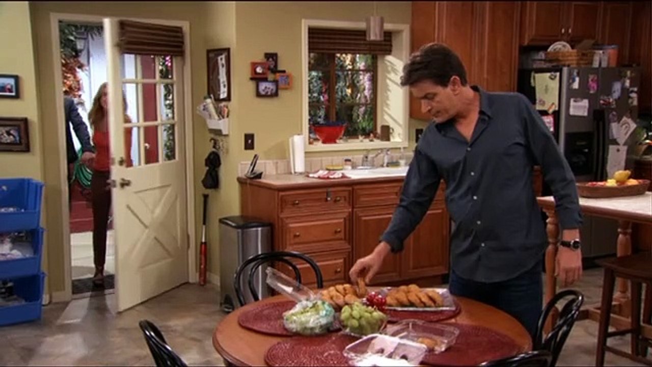 Anger Management S03E06-Charlie und das It-Girl