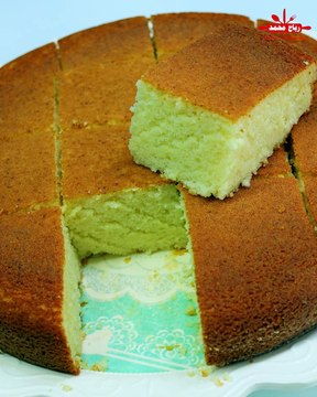 كيكة الطفولة هي كيكة أمهاتنا البسيطة والسريعة في 5 دقائق بمقاس 30 سم - ناجحة مضمونة 100 ٪ في كل مرة خفيفة ولذيذة لجميع أفراد الأسرة كيك بطعم الفانيليا